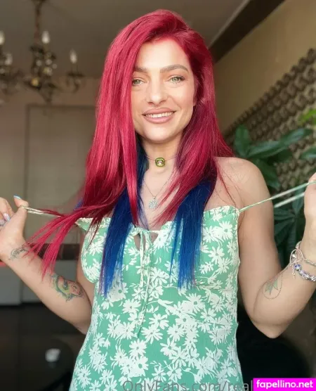 Realrubyross OnlyFans Thumbnail #f8dmZrzApj