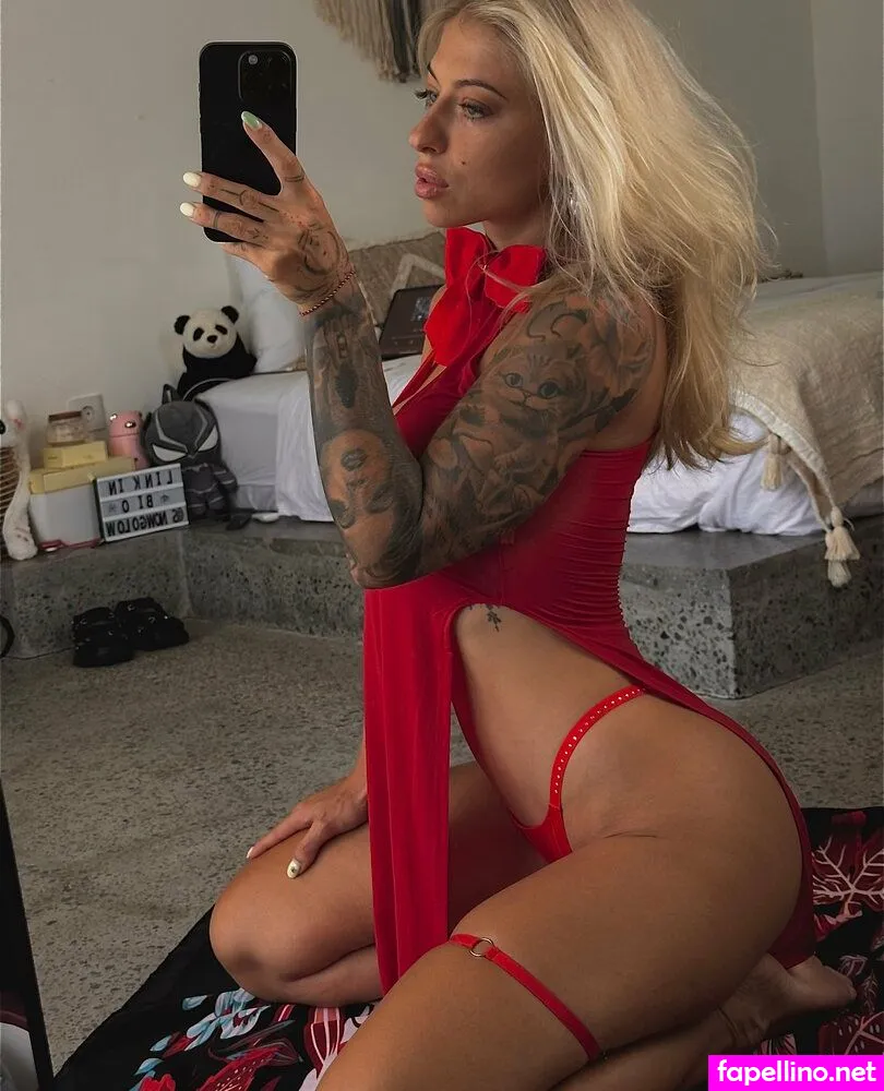 realsnow, realsnowdoll Nude Leaked OnlyFans Photo #p2XIC7bJr4