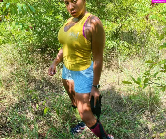 Realtexascurves OnlyFans Thumbnail #3AwQhZyLxZ