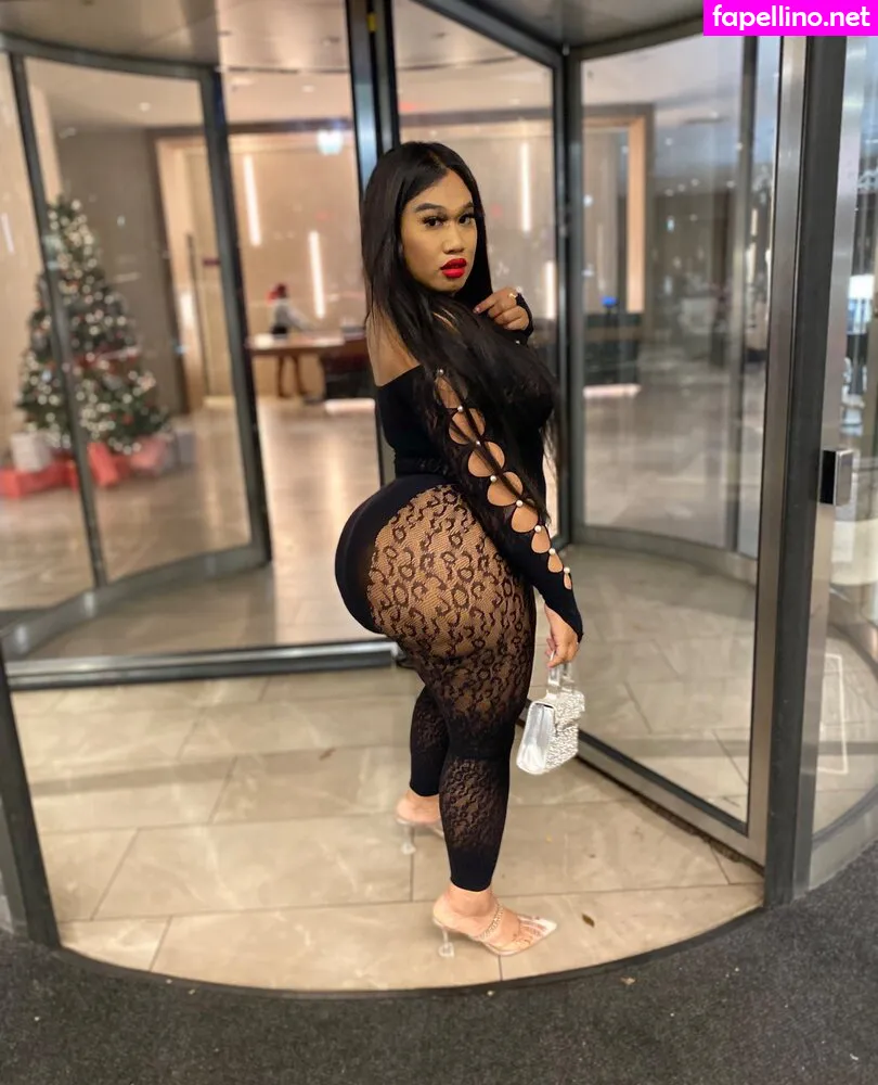 RamonaLee95, Therealyuyu, realts_ramona, therealyuyulee Nude Leaked OnlyFans Photo #Rs133tithC