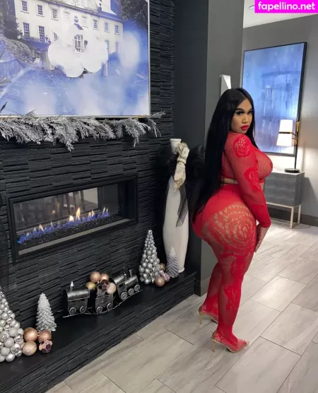 Realts Ramona OnlyFans Thumbnail #nvkiceSaPY