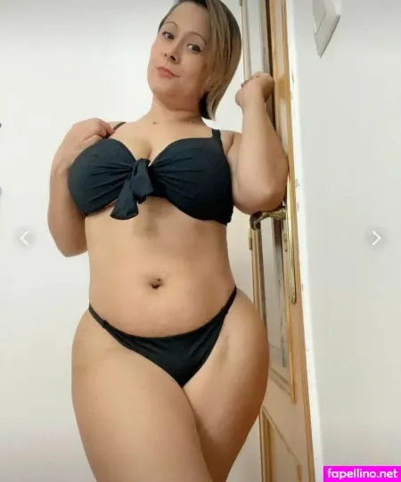 Realvictoriamae OnlyFans Thumbnail #aye9IfLUBM