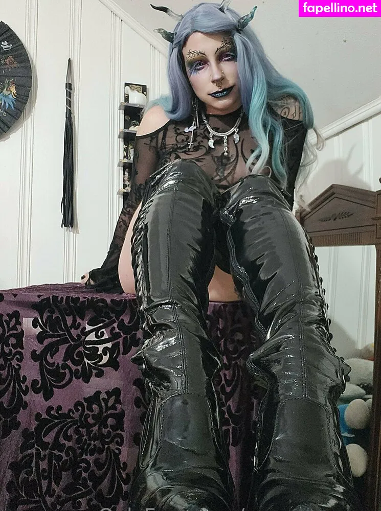 deathreaux, reauxmancer Nude Leaked OnlyFans Photo #MbgPotTaTX