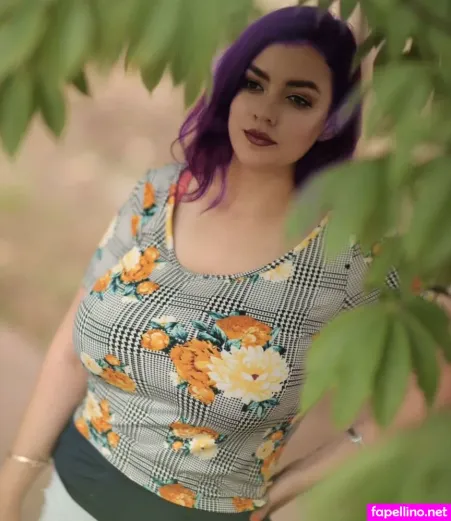 Reb Villal OnlyFans Thumbnail #n4svVRilF3