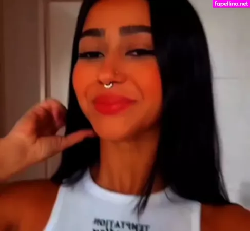 Rebeca Barreto OnlyFans Thumbnail #O0OAf4w5dI