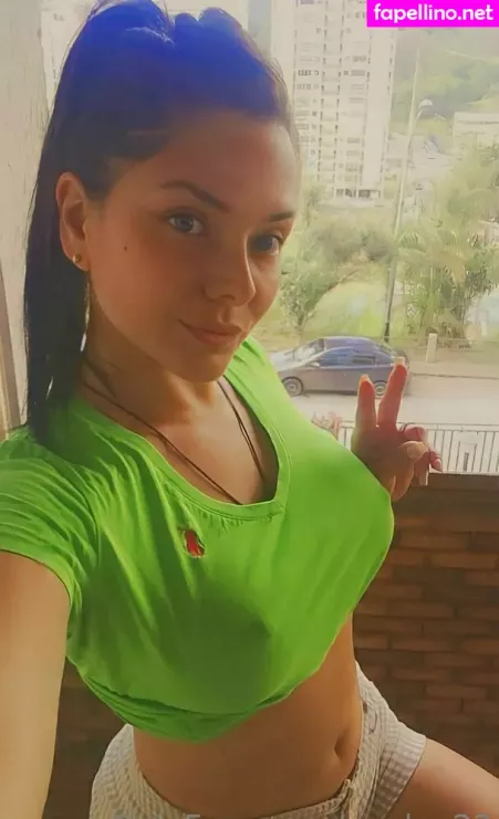 Rebeca Burgos OnlyFans Thumbnail #GOh7FYxulk