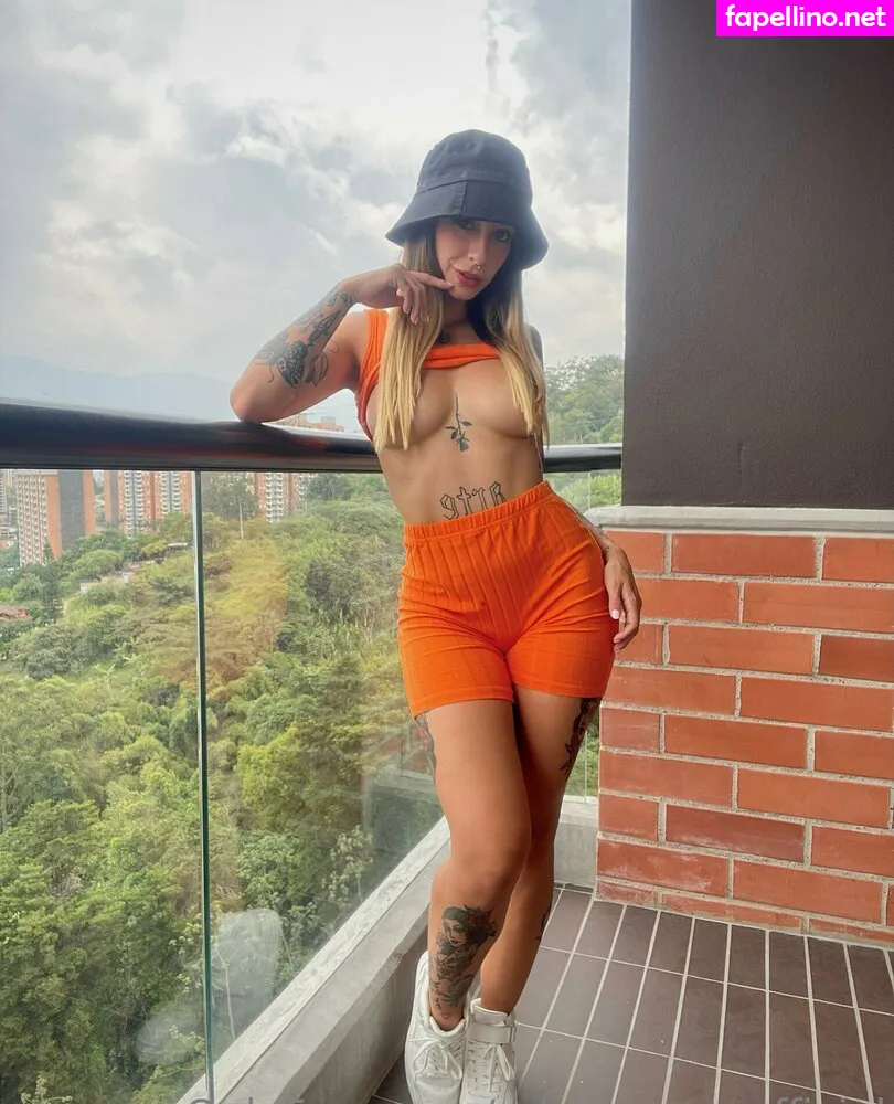 rebecavegaoff, rebecavegaofficial Nude Leaked OnlyFans Photo #NpavCqf4iw
