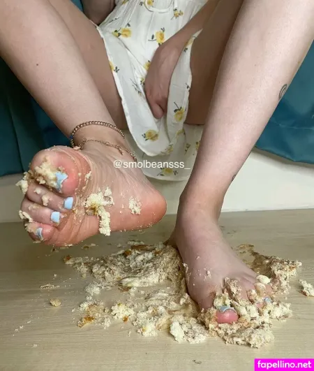 Rebecca 1 OnlyFans Thumbnail #E0vdfyXfX1