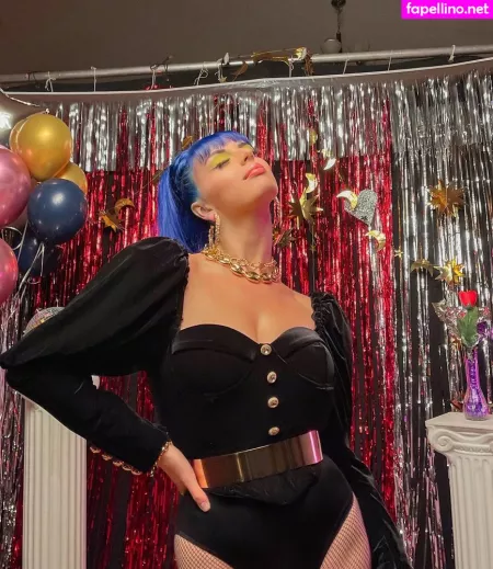 Rebecca Black OnlyFans Thumbnail #aEduBsvGj1