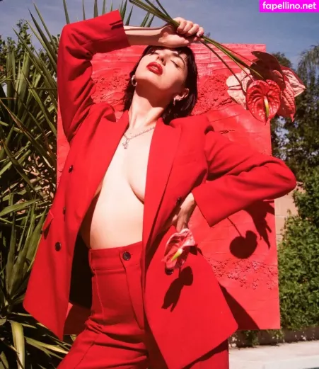 Rebecca Black OnlyFans Thumbnail #z7UjXDdkTS