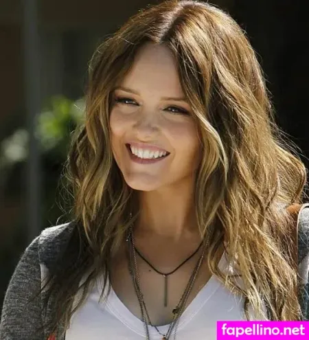 Rebecca Breeds Main Profile Photo