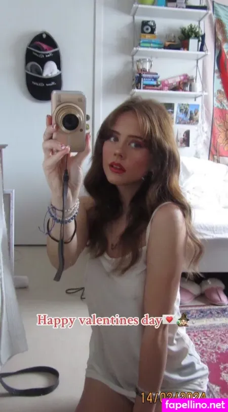 Rebecca Eriksson OnlyFans Thumbnail #12Eu8RNfut