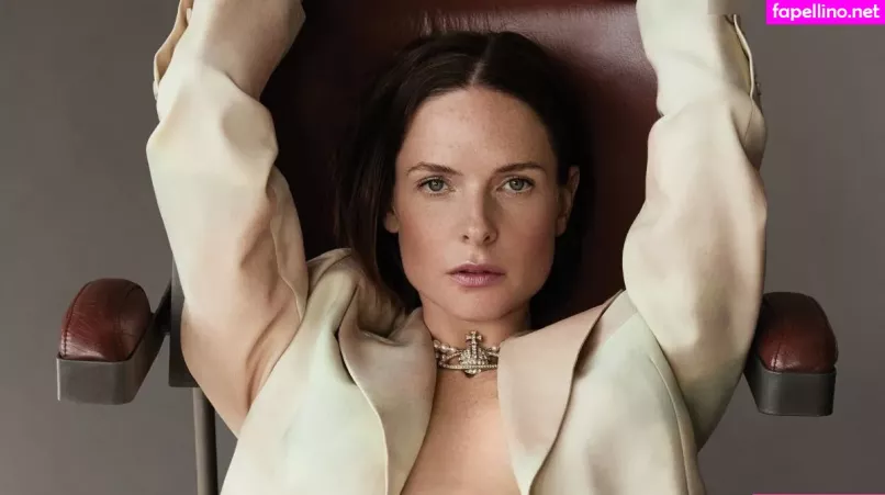 Rebecca Ferguson OnlyFans Thumbnail #2Htz0KbOsT