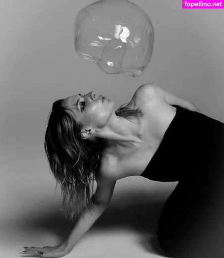 Rebecca Ferguson OnlyFans Thumbnail #3qnNQ1un2m