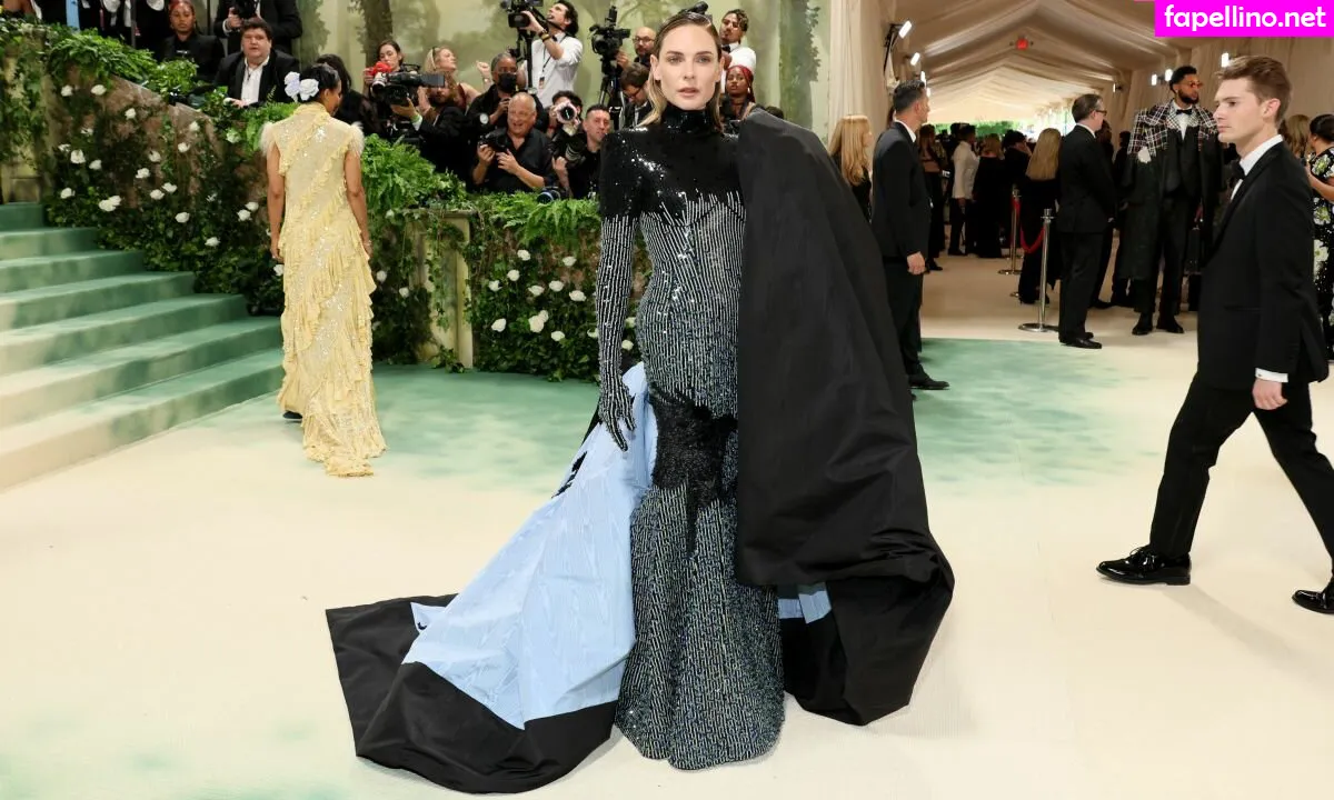 officialrebeccaferguson, rebeccacambria_free Nude Leaked OnlyFans Photo #EOwsn7OVhN