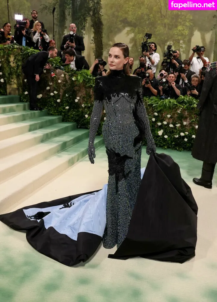 officialrebeccaferguson, rebeccacambria_free Nude Leaked OnlyFans Photo #JYOPB6Ag7W