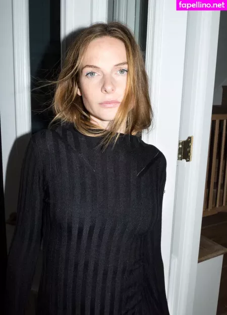 Rebecca Ferguson OnlyFans Thumbnail #KxKG4ybjyY