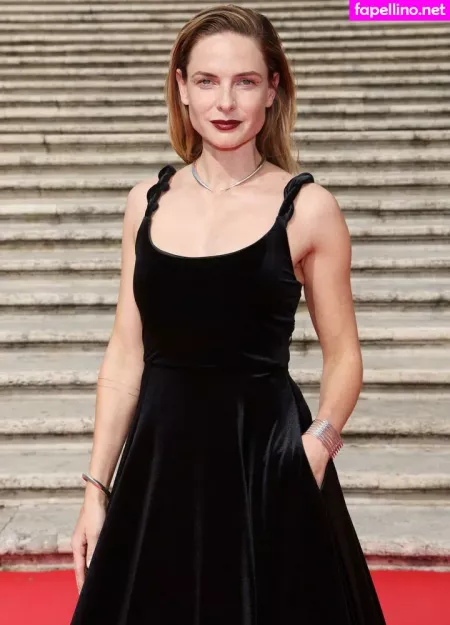 Rebecca Ferguson OnlyFans Thumbnail #k6k7JzBKhc