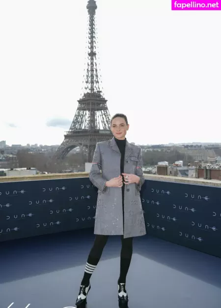 Rebecca Ferguson OnlyFans Thumbnail #kMThHpskID