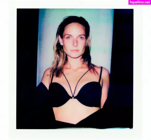 Rebecca Ferguson OnlyFans Thumbnail #nBHkPhE5r8