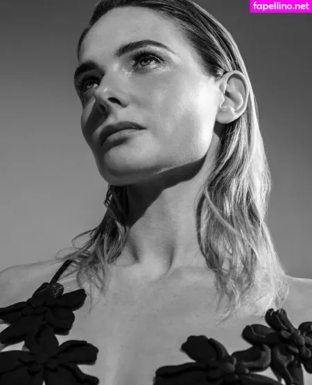 Rebecca Ferguson OnlyFans Thumbnail #s0xcxuYC31