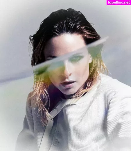 Rebecca Ferguson OnlyFans Thumbnail #za0nr0jIX4