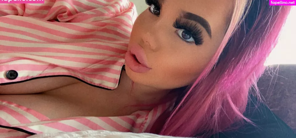 Rebecca Ferry OnlyFans Thumbnail #UZgIxQH3bS