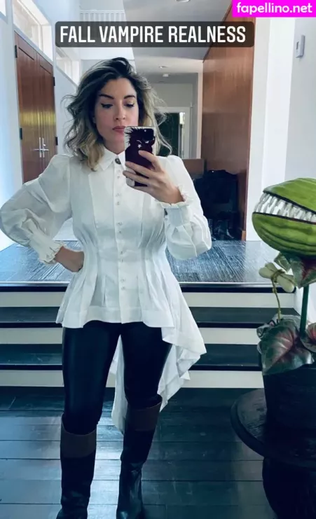 Rebecca Ford OnlyFans Thumbnail #Q3zrhDlDZ8