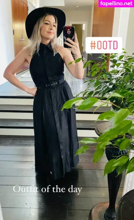 Rebecca Ford OnlyFans Thumbnail #bStVhDJO1m