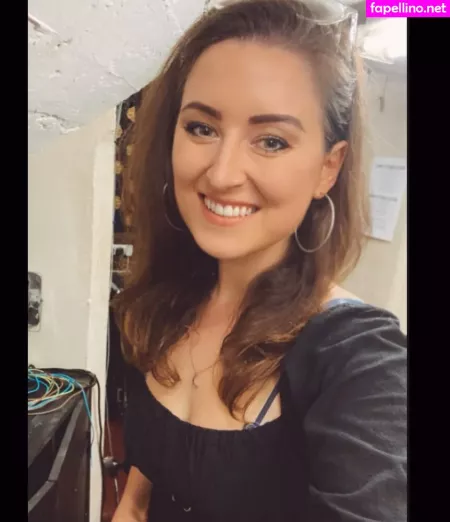 Rebecca Gilliland OnlyFans Thumbnail #1zlgjZ0bEL