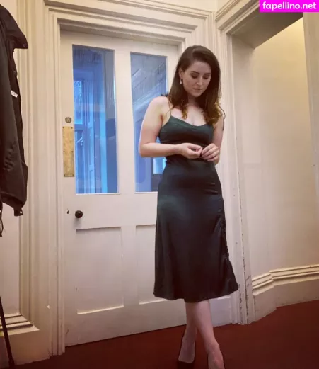 Rebecca Gilliland OnlyFans Thumbnail #IfuJ1yLPBe