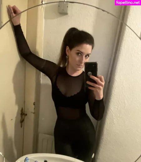 Rebecca Gilliland OnlyFans Thumbnail #bK2EEIZ067