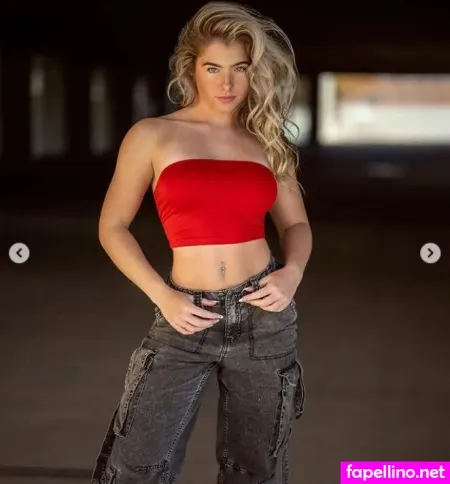Rebecca Grieve OnlyFans Thumbnail #R5bPv9xJlM