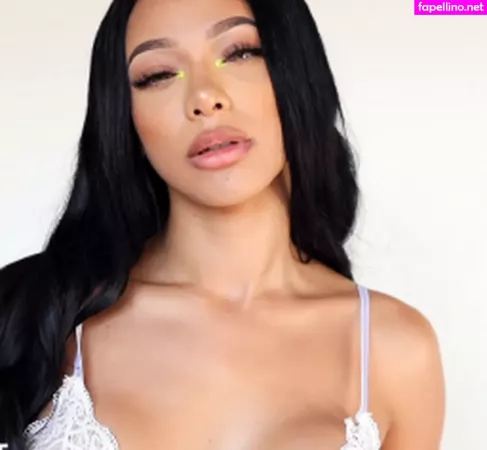 Rebecca Johnson OnlyFans Thumbnail #6Yj5QuvVe2