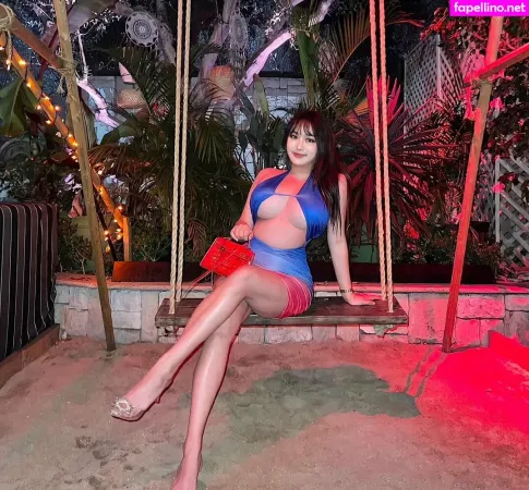 Rebecca Liu OnlyFans Thumbnail #ff3ekUKTvi