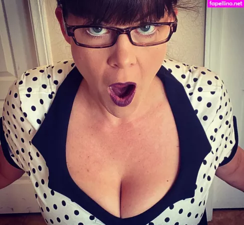 Rebecca Love OnlyFans Thumbnail #Pt7MrNQ58u