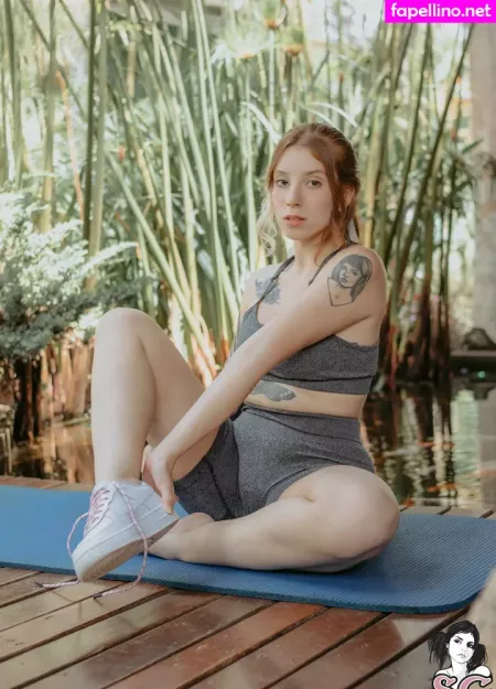 Rebecca Majak 1 OnlyFans Thumbnail #l8GLO8SbB2