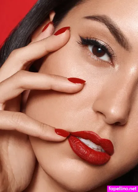 Rebecca Mir OnlyFans Thumbnail #J7OpriDURR