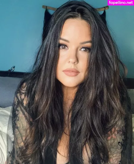 Rebecca Parrot OnlyFans Thumbnail #OPod2FbYVo