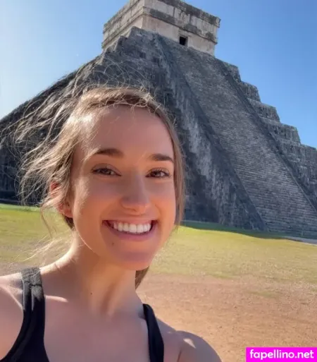 Rebecca Rogers OnlyFans Thumbnail #VOaN7J6fqi