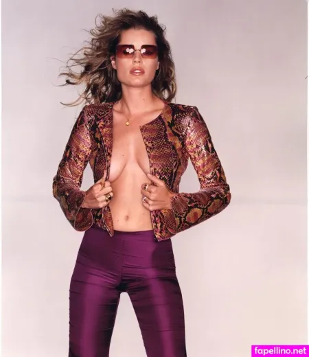 Rebecca Romijn OnlyFans Thumbnail #vy6dPXW99i