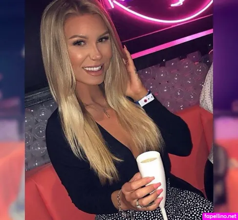 Rebecca Sheldrake OnlyFans Thumbnail #5zQjhhX24x