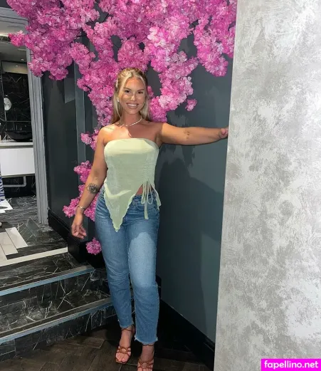 Rebecca Sheldrake OnlyFans Thumbnail #nM2wHwAHlw