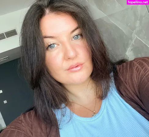 Rebecca Shortt OnlyFans Thumbnail #YcUjeuBXFy