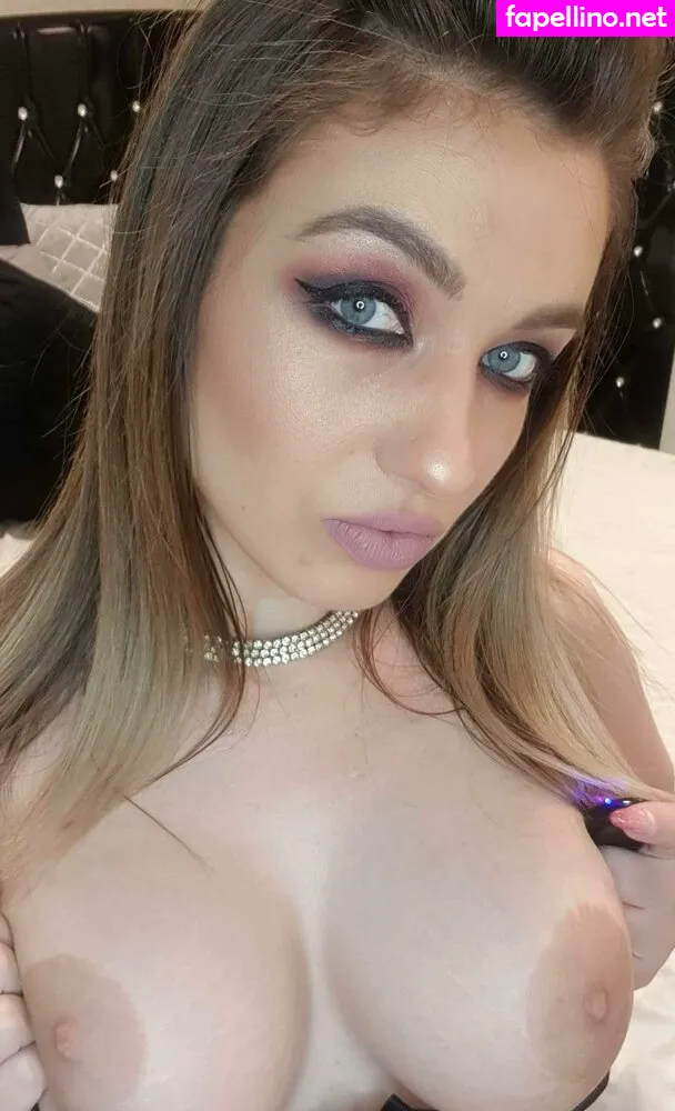 Rebecca82420513, RebeccaWhiteTS, rebeccawhite_95, rebwhite Nude Leaked OnlyFans Photo #disb6b9ERC