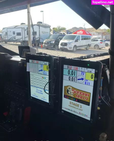 Rebeccabusi33 OnlyFans Thumbnail #6d9U1Nt3Dr