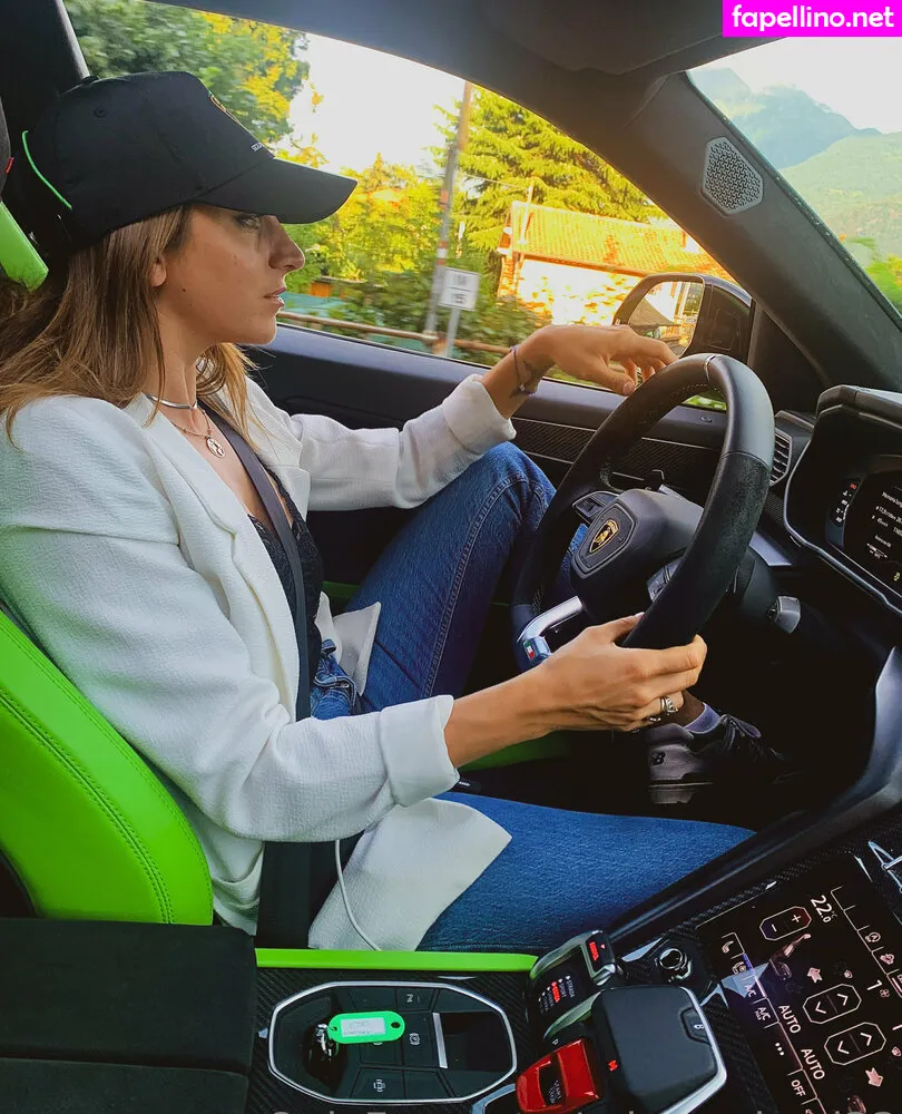 rebeccabusi33 Nude Leaked OnlyFans Photo #BdMMz80LGC