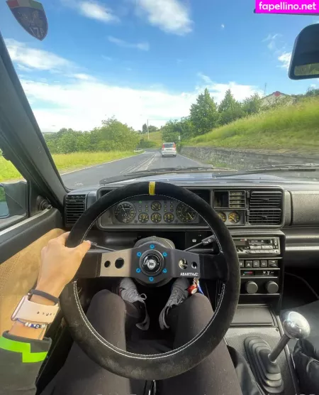 Rebeccabusi33 OnlyFans Thumbnail #NgNb2C7IOL