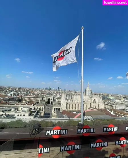 Rebeccabusi33 OnlyFans Thumbnail #TiJZzYwoPH