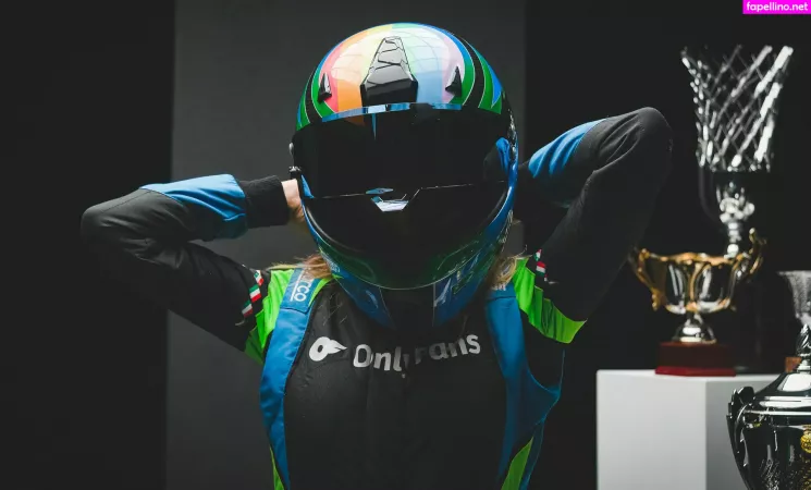 Rebeccabusi33 OnlyFans Thumbnail #WMKpY93XCo